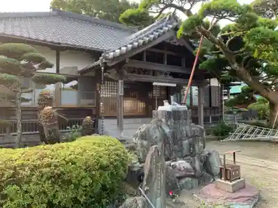 薬王寺の本殿・本堂