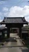 慈光寺(雨乞い不動尊)の山門・神門