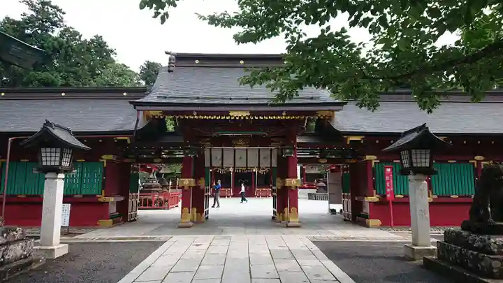 志波彦神社・鹽竈神社の山門・神門