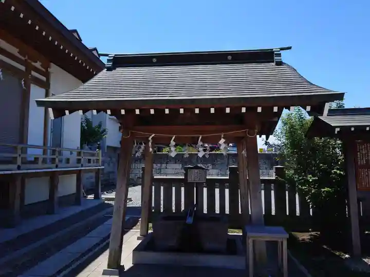 今泉八坂神社の手水舎