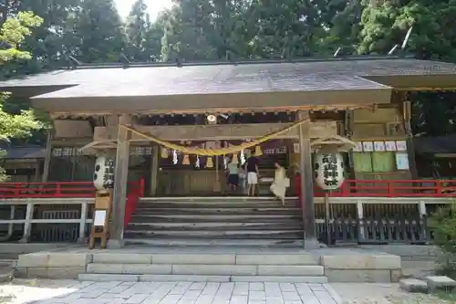 有明山神社の本殿・本堂