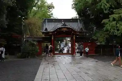 秩父神社の山門・神門