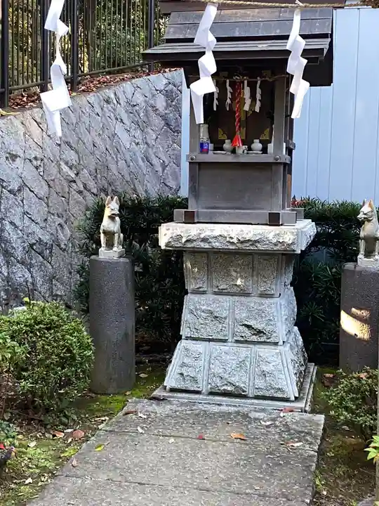 茅ヶ崎杉山神社の末社・摂社
