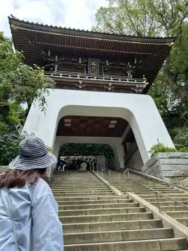 江島神社の{uncategorized: "未分類", other: "その他", undefined: "問題あり", building: "その他建物", grave: "お墓", sacred_gate: "鳥居", guardian: "狛犬", statue: "像", buddha: "仏像", history: "歴史", nature: "自然", garden: "庭園", animal: "動物", pagoda: "塔", temizu: "手水舎", mountain_gate: "山門・神門", sanctuary: "本殿・本堂", subordinate: "末社・摂社", art: "芸術", scenery: "景色", jizo: "地蔵", ema: "絵馬", goshuin: "御朱印", omikuji: "おみくじ", items: "授与品その他", amulet: "お守り", goshuincho: "御朱印帳", eats: "食事", festival: "お祭り", votive_dance: "神楽", shichigosan: "七五三参", wedding: "結婚式", experience: "体験その他", initially: "初詣", around: "周辺", anti_infection: "感染症対策"}