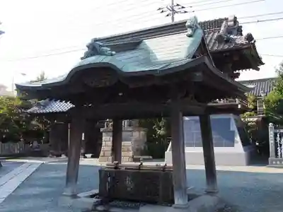 成田山川越別院の手水舎