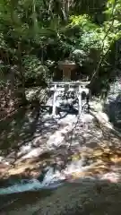 龍鎮神社の建物その他