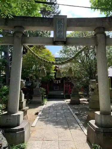 高津諏訪神社の鳥居