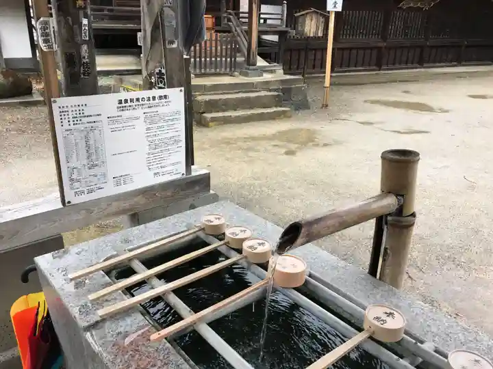 北向観音の手水舎