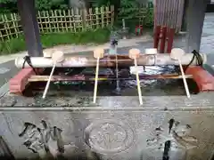 越ヶ谷久伊豆神社の手水