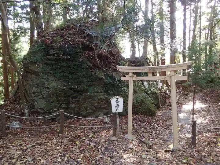 室生龍穴神社のその他建物