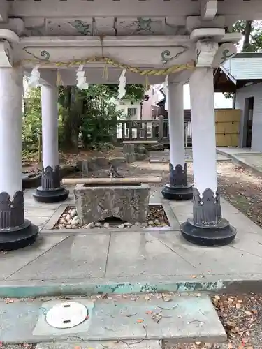 堤治神社の手水舎