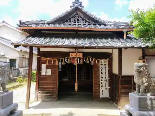 稲荷社（平八稲荷神社）の本殿・本堂