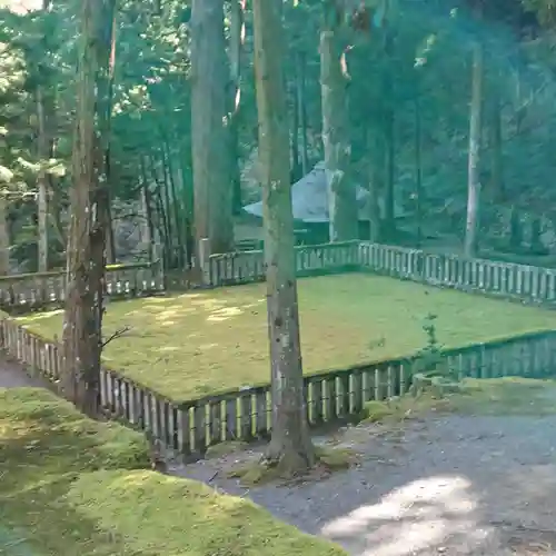 身延山 祖廟拝殿のその他建物