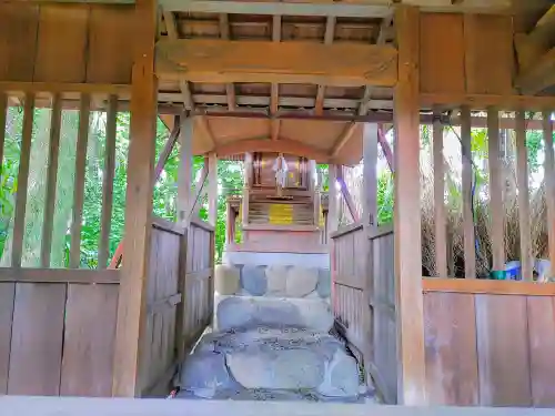 内荒神社（法立）の本殿・本堂