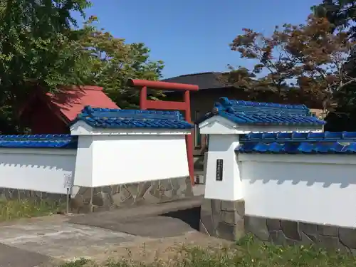 古峯神社の山門