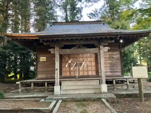 柿木沢星宮神社の{uncategorized: "未分類", other: "その他", undefined: "問題あり", building: "その他建物", grave: "お墓", sacred_gate: "鳥居", guardian: "狛犬", statue: "像", buddha: "仏像", history: "歴史", nature: "自然", garden: "庭園", animal: "動物", pagoda: "塔", temizu: "手水舎", mountain_gate: "山門・神門", sanctuary: "本殿・本堂", subordinate: "末社・摂社", art: "芸術", scenery: "景色", jizo: "地蔵", ema: "絵馬", goshuin: "御朱印", omikuji: "おみくじ", items: "授与品その他", amulet: "お守り", goshuincho: "御朱印帳", eats: "食事", festival: "お祭り", votive_dance: "神楽", shichigosan: "七五三参", wedding: "結婚式", experience: "体験その他", initially: "初詣", around: "周辺", anti_infection: "感染症対策"}