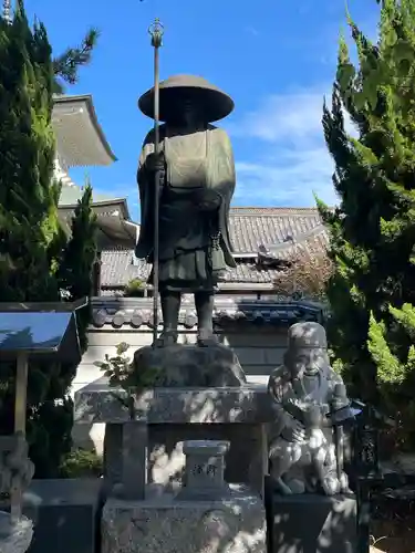 讃岐國分寺の像
