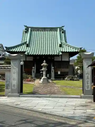金剛院の{uncategorized: "未分類", other: "その他", undefined: "問題あり", building: "その他建物", grave: "お墓", sacred_gate: "鳥居", guardian: "狛犬", statue: "像", buddha: "仏像", history: "歴史", nature: "自然", garden: "庭園", animal: "動物", pagoda: "塔", temizu: "手水舎", mountain_gate: "山門・神門", sanctuary: "本殿・本堂", subordinate: "末社・摂社", art: "芸術", scenery: "景色", jizo: "地蔵", ema: "絵馬", goshuin: "御朱印", omikuji: "おみくじ", items: "授与品その他", amulet: "お守り", goshuincho: "御朱印帳", eats: "食事", festival: "お祭り", votive_dance: "神楽", shichigosan: "七五三参", wedding: "結婚式", experience: "体験その他", initially: "初詣", around: "周辺", anti_infection: "感染症対策"}