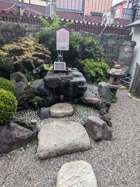 鎮護堂(東京都)