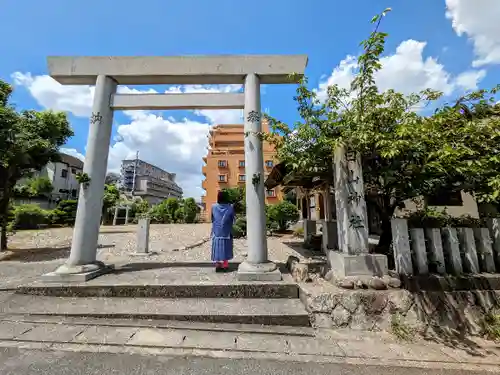 白山神社（西城）の鳥居