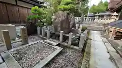 八坂神社の像