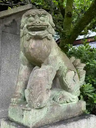 菅大臣神社の狛犬