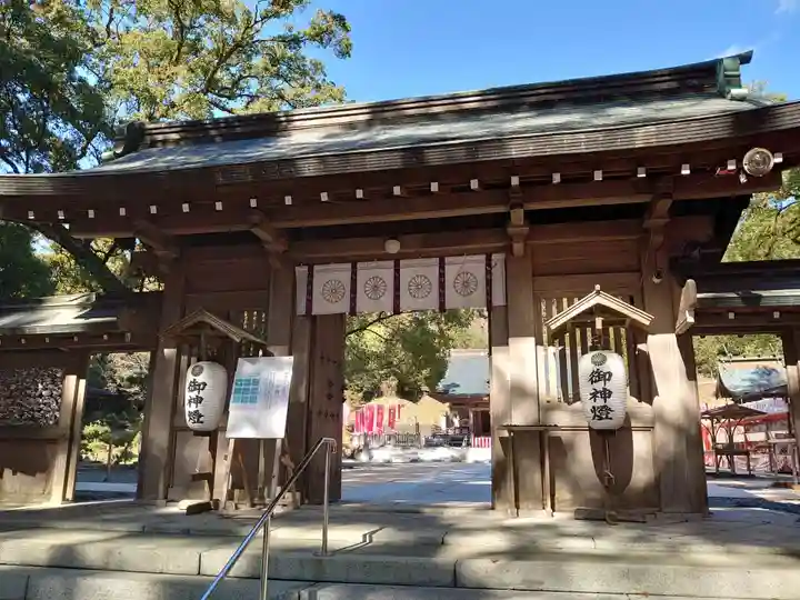 都農神社の山門・神門