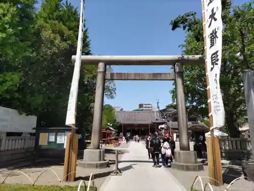 浅草神社の鳥居