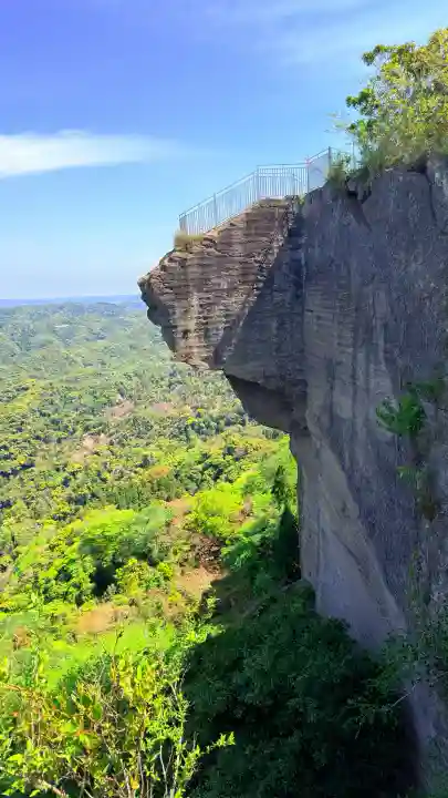 日本寺の{uncategorized: "未分類", other: "その他", undefined: "問題あり", building: "その他建物", grave: "お墓", sacred_gate: "鳥居", guardian: "狛犬", statue: "像", buddha: "仏像", history: "歴史", nature: "自然", garden: "庭園", animal: "動物", pagoda: "塔", temizu: "手水舎", mountain_gate: "山門・神門", sanctuary: "本殿・本堂", subordinate: "末社・摂社", art: "芸術", scenery: "景色", jizo: "地蔵", ema: "絵馬", goshuin: "御朱印", omikuji: "おみくじ", items: "授与品その他", amulet: "お守り", goshuincho: "御朱印帳", eats: "食事", festival: "お祭り", votive_dance: "神楽", shichigosan: "七五三参", wedding: "結婚式", experience: "体験その他", initially: "初詣", around: "周辺", anti_infection: "感染症対策"}