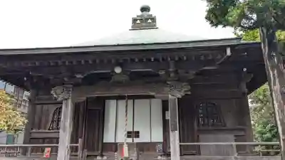 極楽寺（霊鷲山感應院極楽律寺）の本殿・本堂