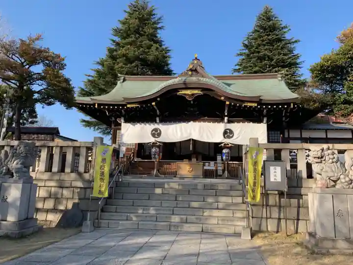 尾久八幡神社の本殿・本堂