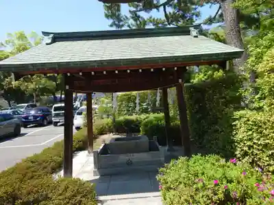 種貸社（住吉大社末社）の手水舎