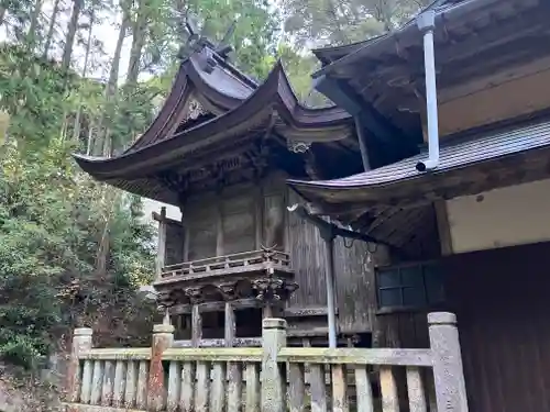 田賀神社の本殿・本堂