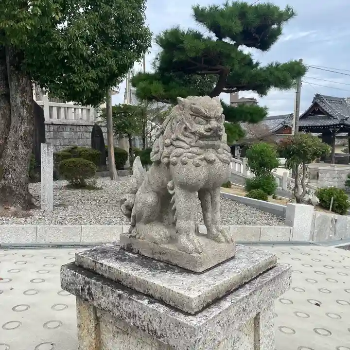 貴船社(一社3)の狛犬