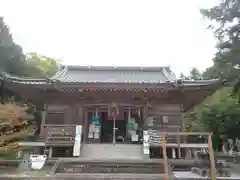 岩屋神社の本殿