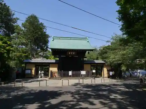 豪徳寺の山門・神門