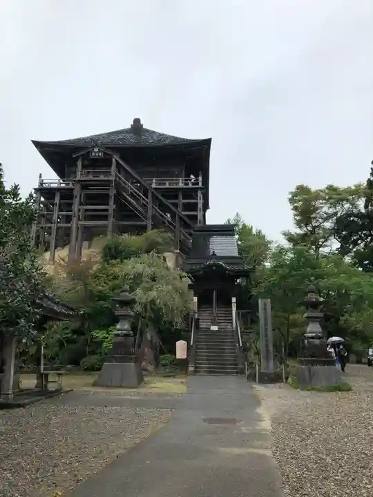 笠森寺の本殿・本堂