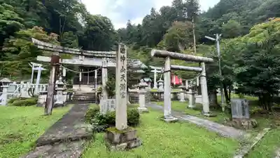 意冨布良神社の末社・摂社