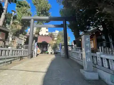 高円寺氷川神社の鳥居