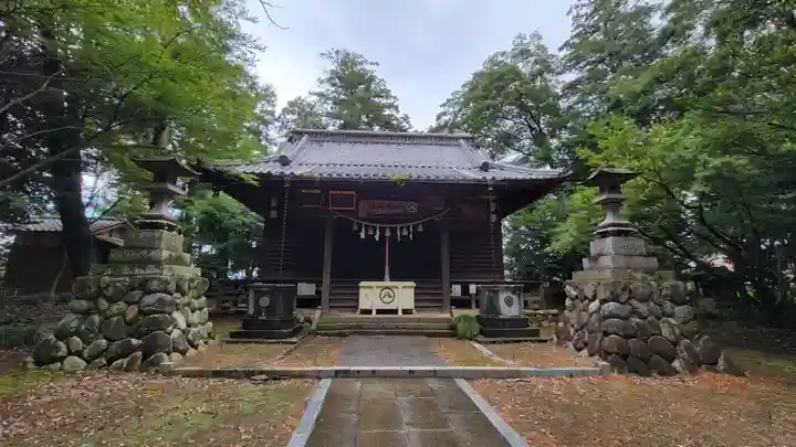 八幡神社の本殿・本堂