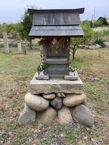 八龍神社（東八龍社）の末社・摂社