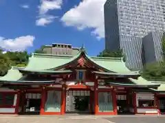 日枝神社の山門