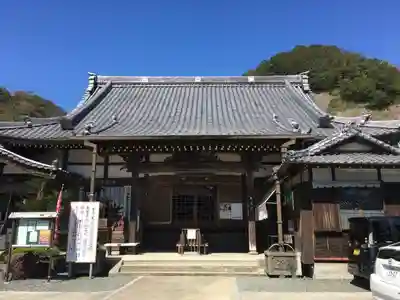 影向寺の本殿・本堂