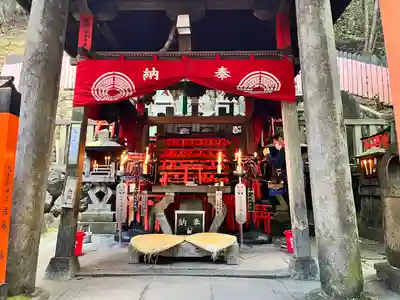 伏見稲荷大社　御膳谷奉拝所(京都府)