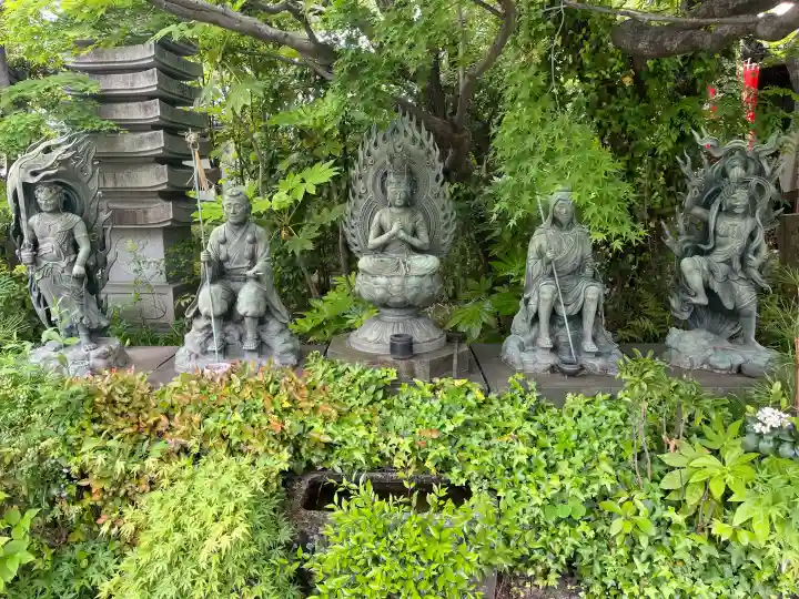 大学院の{uncategorized: "未分類", other: "その他", undefined: "問題あり", building: "その他建物", grave: "お墓", sacred_gate: "鳥居", guardian: "狛犬", statue: "像", buddha: "仏像", history: "歴史", nature: "自然", garden: "庭園", animal: "動物", pagoda: "塔", temizu: "手水舎", mountain_gate: "山門・神門", sanctuary: "本殿・本堂", subordinate: "末社・摂社", art: "芸術", scenery: "景色", jizo: "地蔵", ema: "絵馬", goshuin: "御朱印", omikuji: "おみくじ", items: "授与品その他", amulet: "お守り", goshuincho: "御朱印帳", eats: "食事", festival: "お祭り", votive_dance: "神楽", shichigosan: "七五三参", wedding: "結婚式", experience: "体験その他", initially: "初詣", around: "周辺", anti_infection: "感染症対策"}