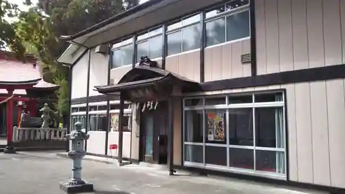 巽山稲荷神社の建物その他