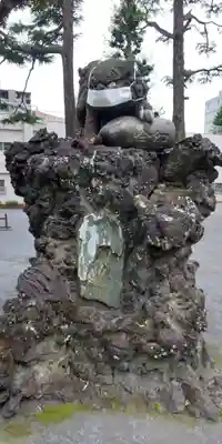 お三の宮日枝神社の狛犬