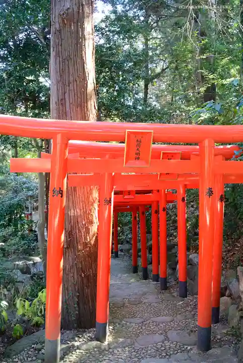 白笹稲荷神社の鳥居