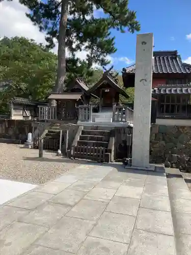 出雲大社神楽殿の末社・摂社