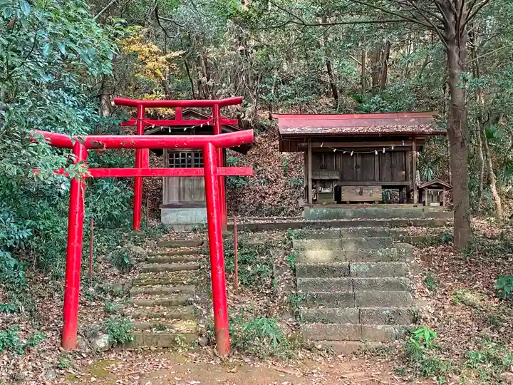 阿豆佐味天神社の末社・摂社
